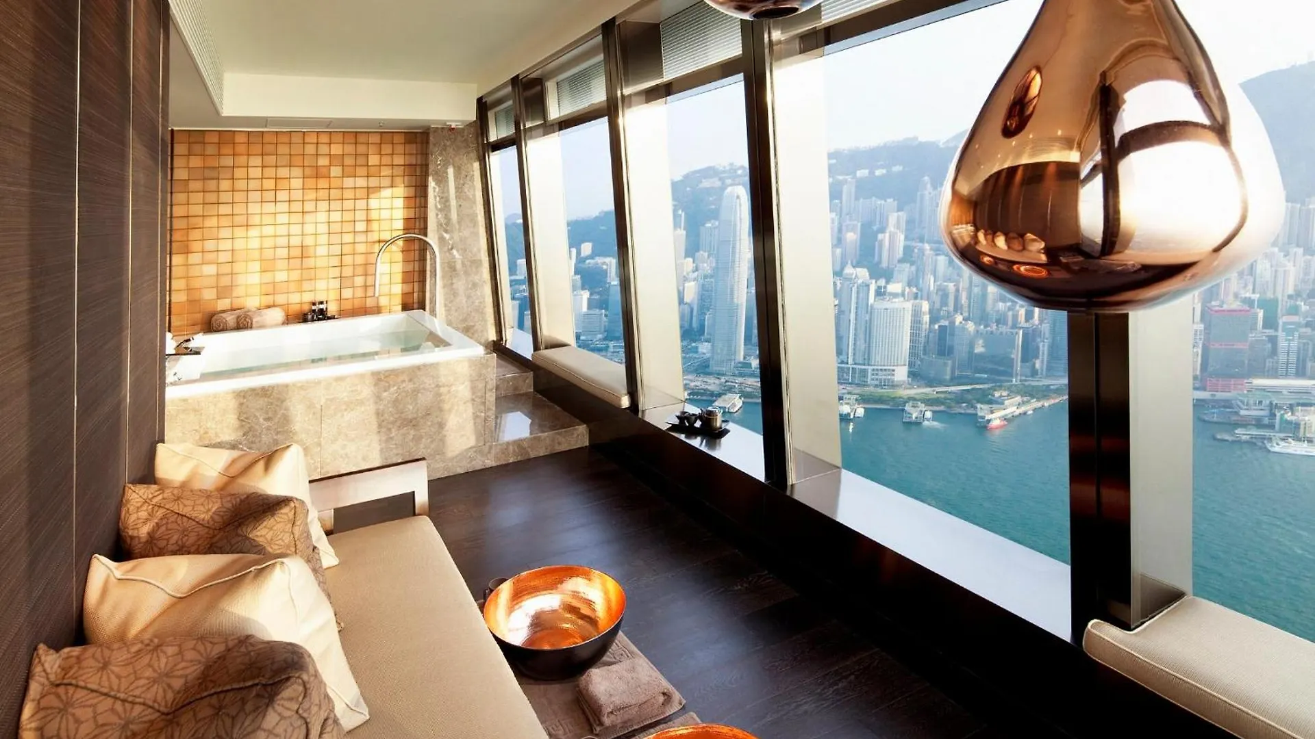 The Ritz-Carlton, Hong Kong Hotel