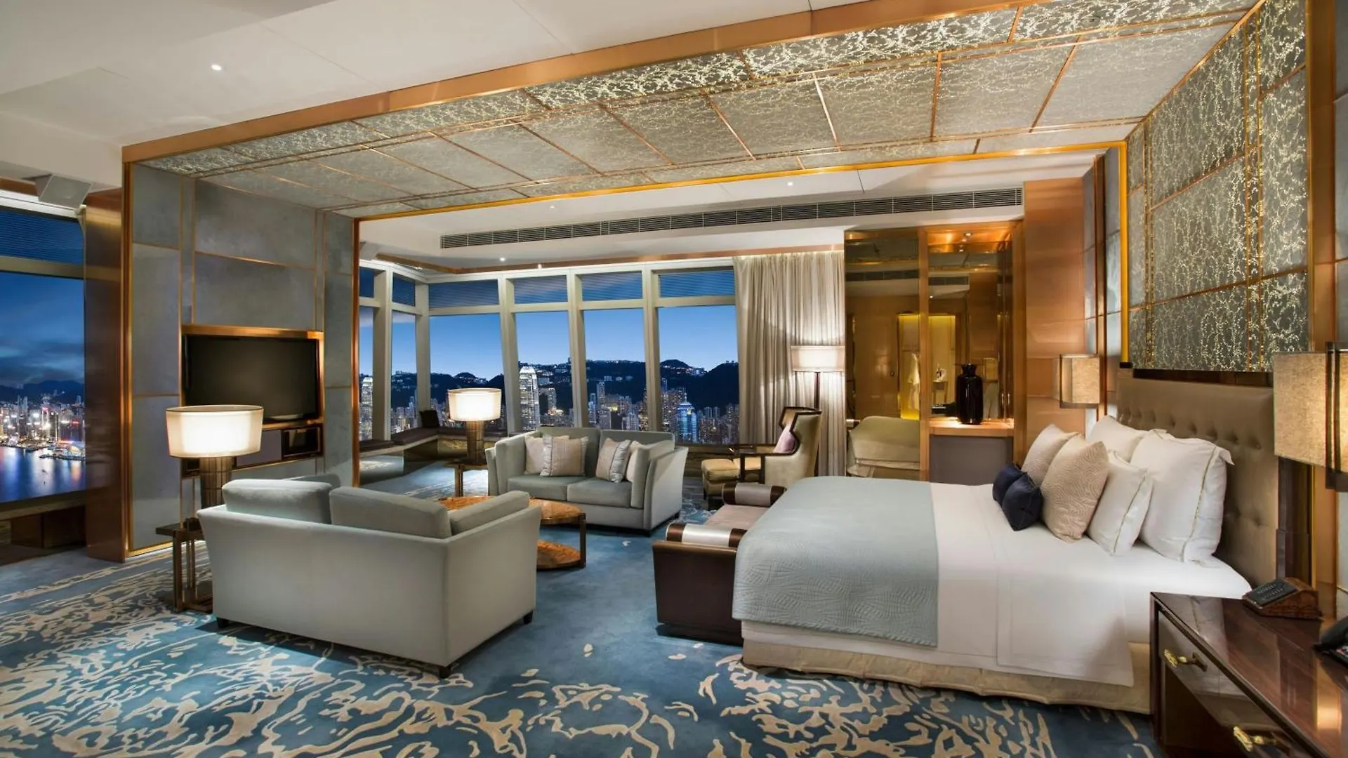 The Ritz-Carlton, Hong Kong Hotel