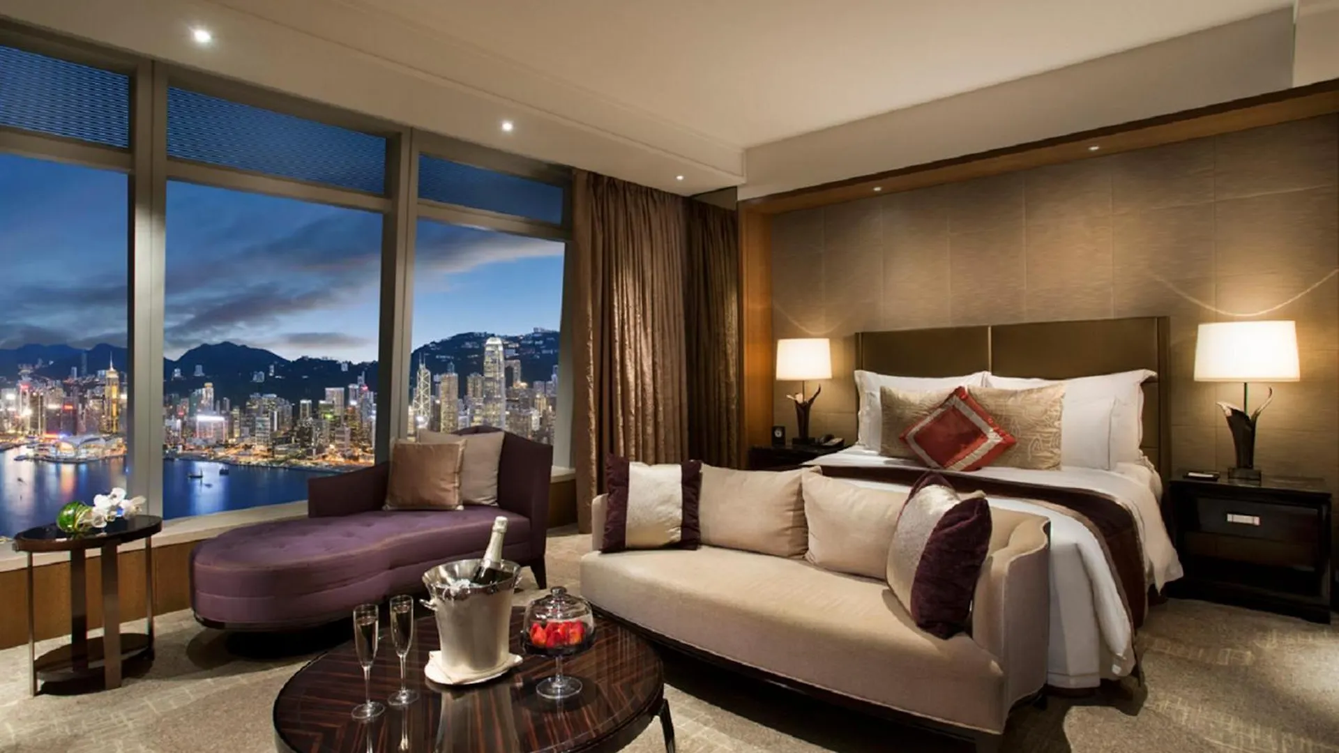 The Ritz-Carlton, Hong Kong Hotel